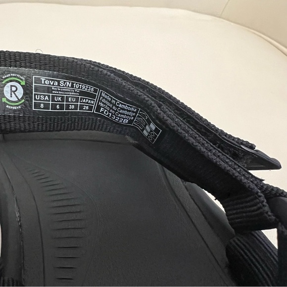 Teva Hurricane XLT2 women walking outdoors sandals size 5, 8 - Picture 7 of 8